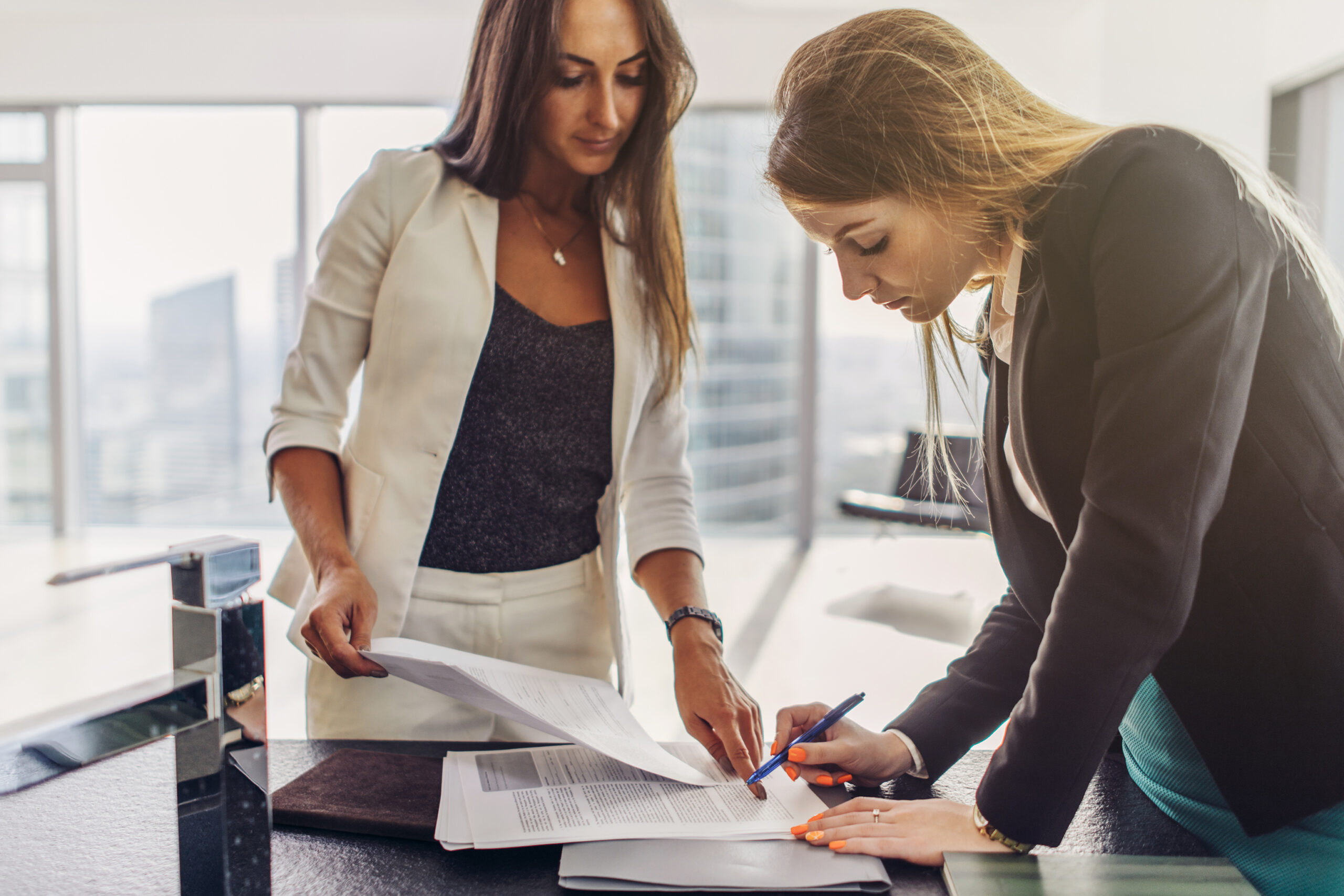 Navigating zero-hours contract regulations: What UK employers and workers need to know 